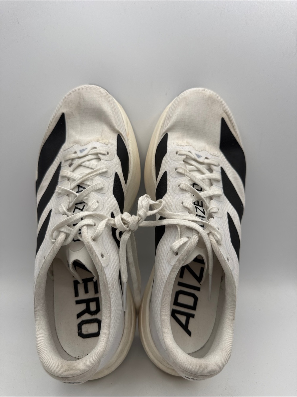 Adidas ADIZERO EVO SL women’s 7 White and Black Racing Sneakers S14 - Picture 4 of 6